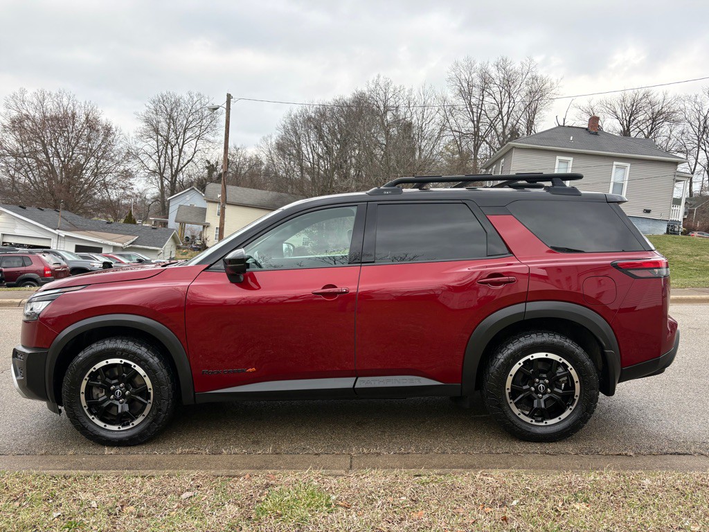 2023 Nissan Pathfinder Image 4