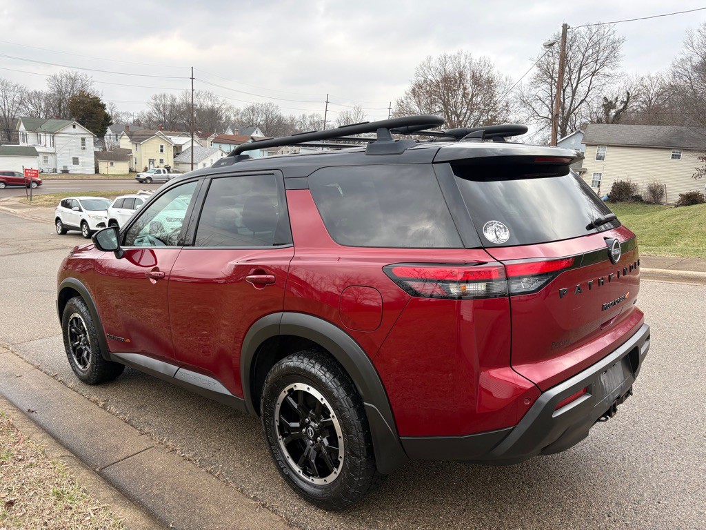 2023 Nissan Pathfinder Image 5