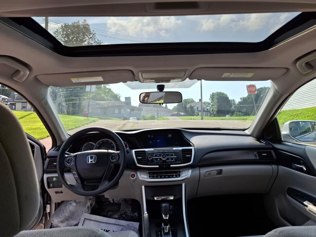 2014 Honda Accord Image 19