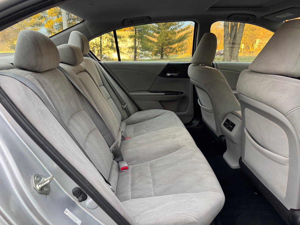 2014 Honda Accord Image 18