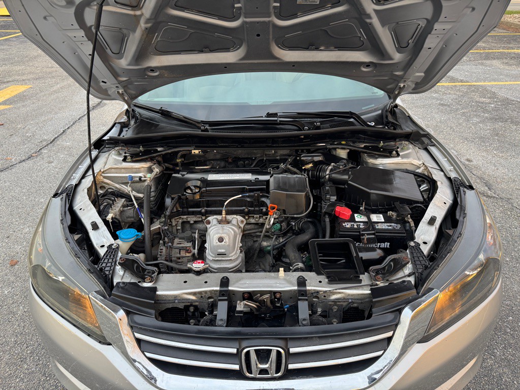 2014 Honda Accord Image 22