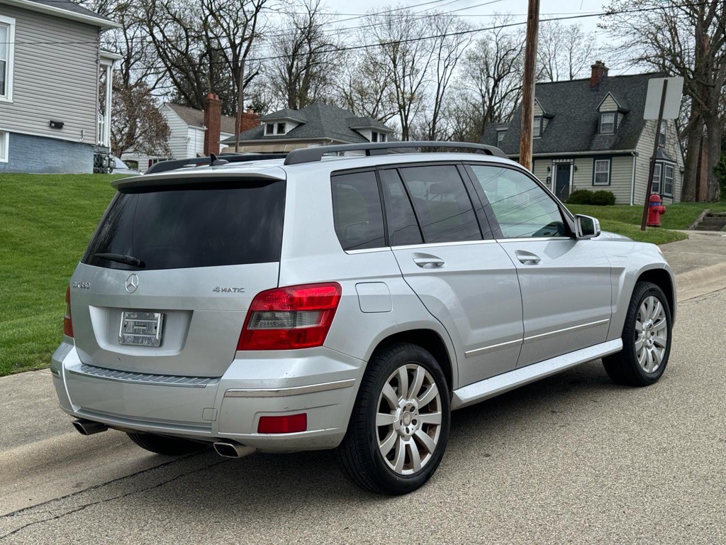 2010 Mercedes-Benz GLK-Class Image 6