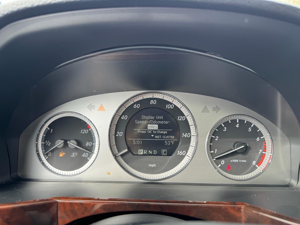 2010 Mercedes-Benz GLK-Class Image 16