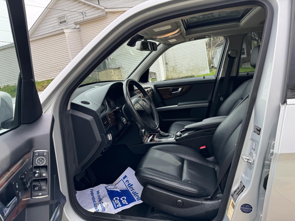 2010 Mercedes-Benz GLK-Class Image 19