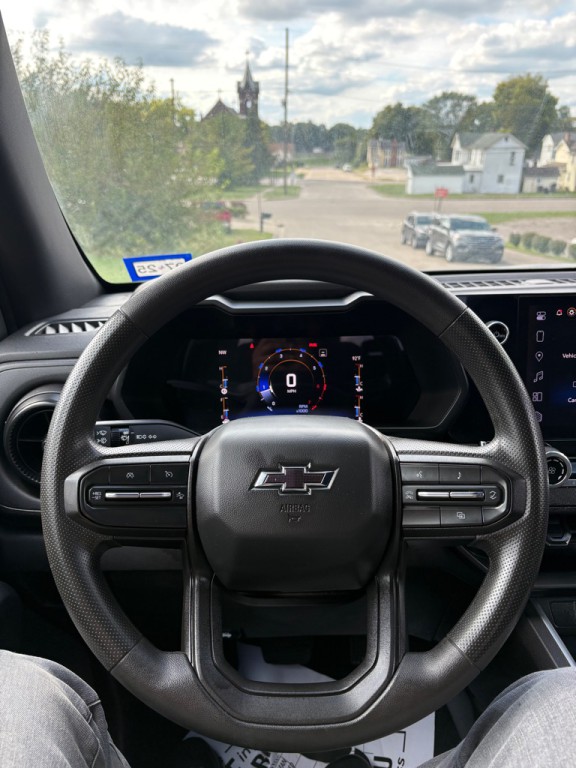 2023 Chevrolet Colorado Image 9