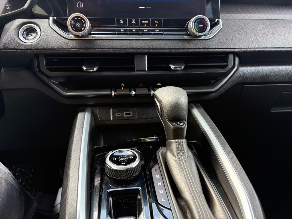 2023 Chevrolet Colorado Image 12