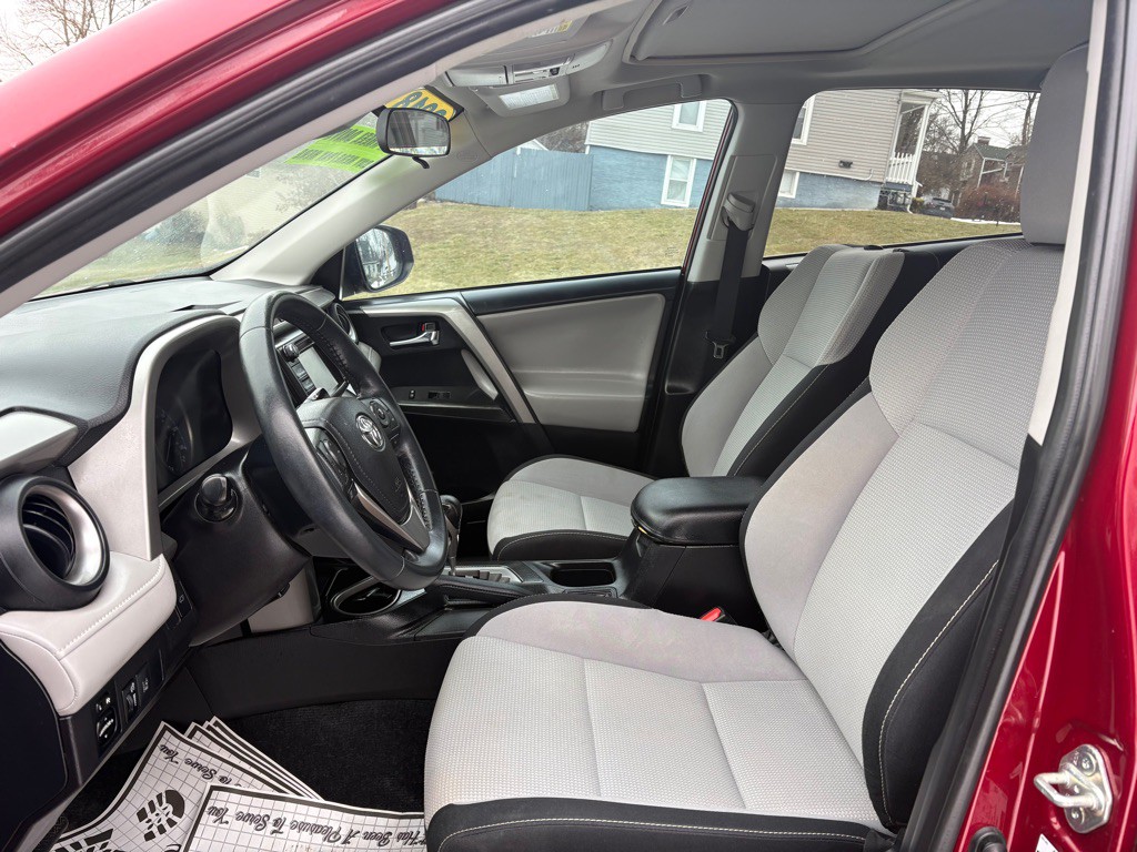 2018 Toyota Rav4 Image 14