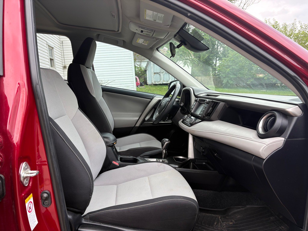 2018 Toyota Rav4 Image 19