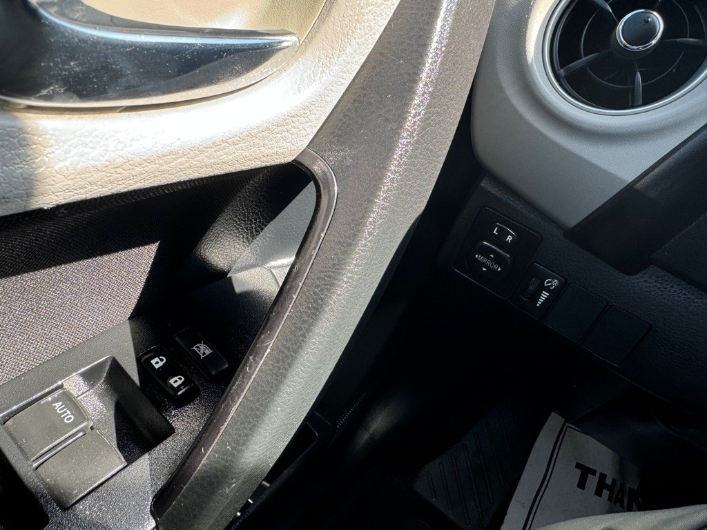 2019 Toyota Corolla Image 11