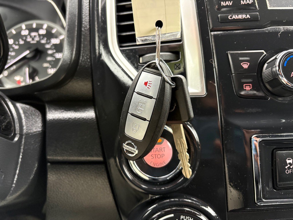 2018 Nissan Titan Image 11