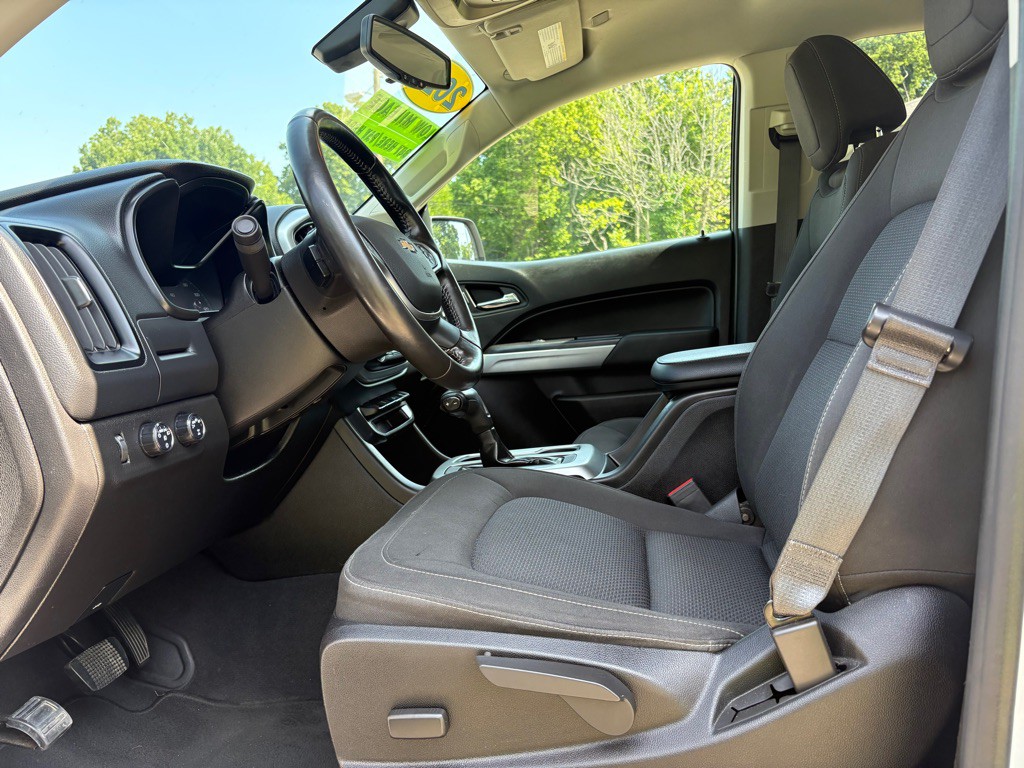 2020 Chevrolet Colorado Image 15