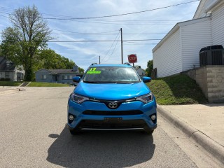 Image for 2017 Toyota Rav4 XLE ID: 7115422