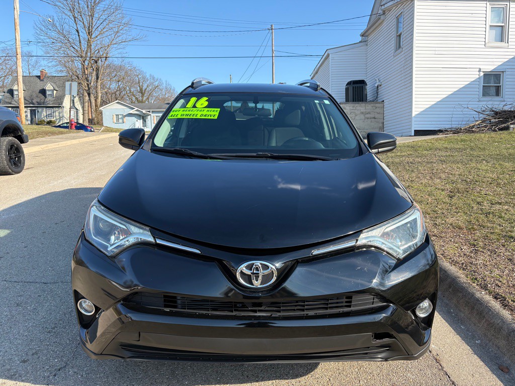 2016 Toyota Rav4 Image 1