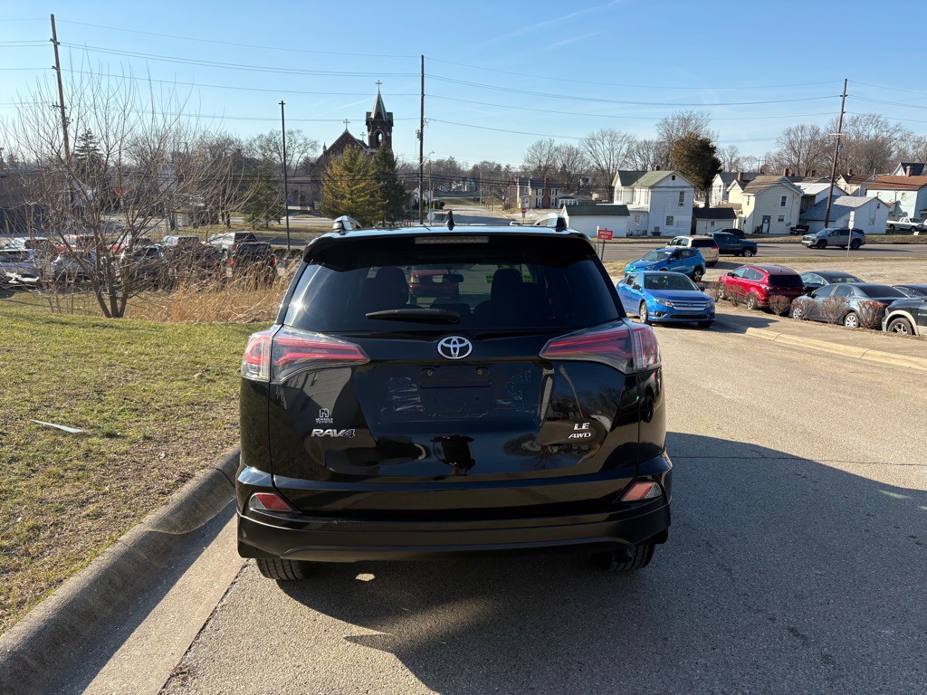 2016 Toyota Rav4 Image 5