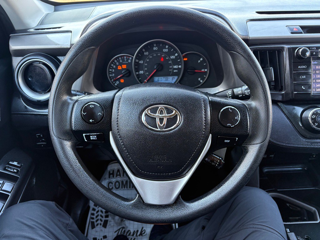 2016 Toyota Rav4 Image 9