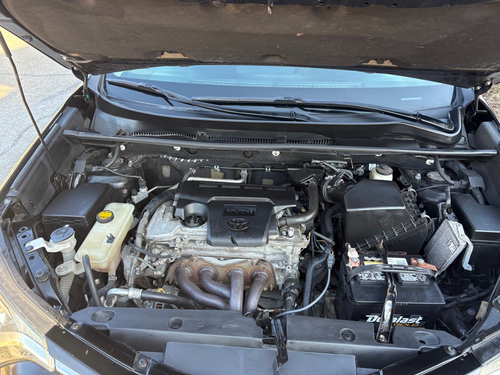 2016 Toyota Rav4 Image 19