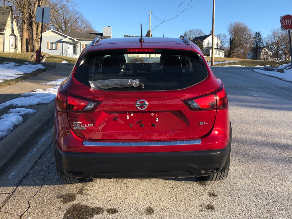 2018 Nissan Rogue Image 5