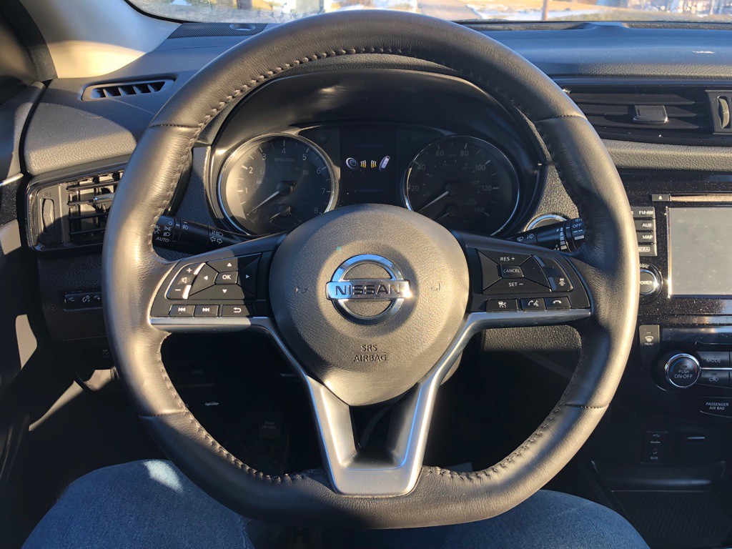 2018 Nissan Rogue Image 14