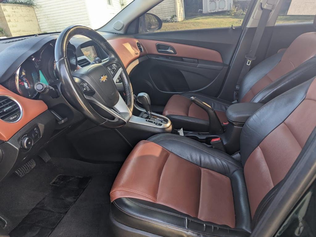 2014 Chevrolet Cruze Image 12