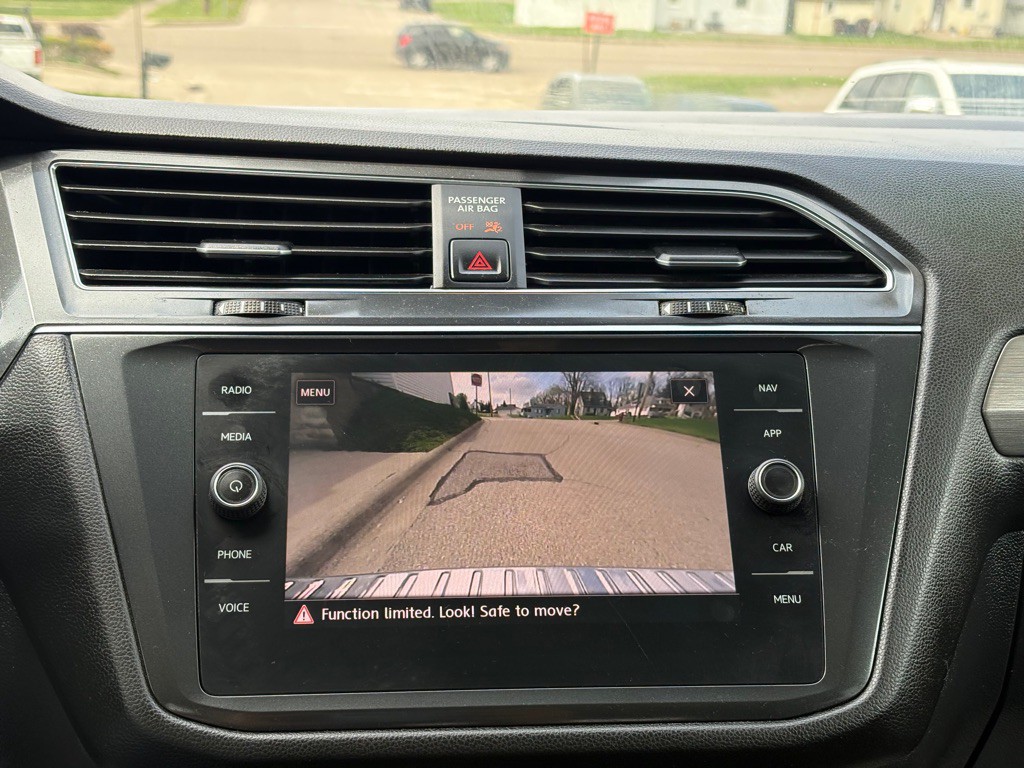 2020 Volkswagen Tiguan Image 16