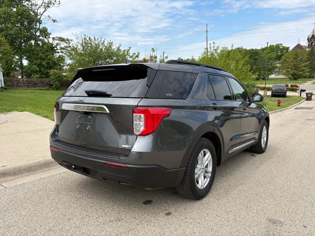 2020 Ford Explorer Image 6