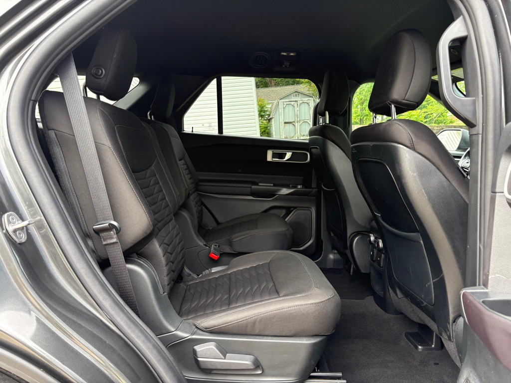 2020 Ford Explorer Image 20