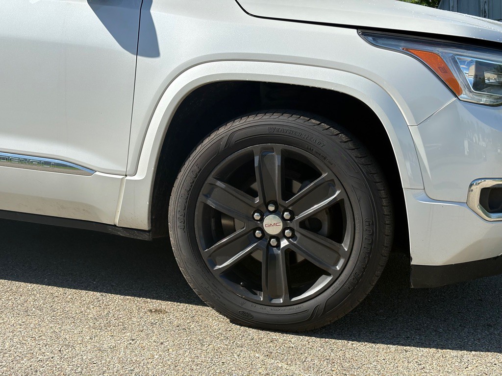 2017 GMC Acadia Image 23