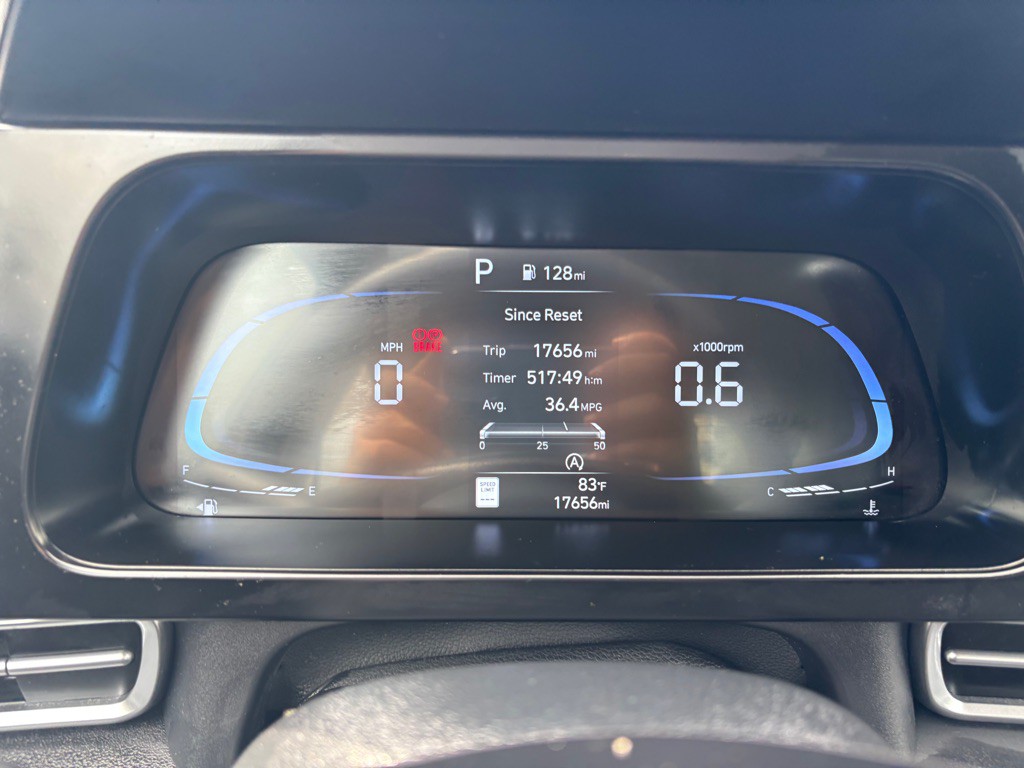 2025 Hyundai Elantra Image 12