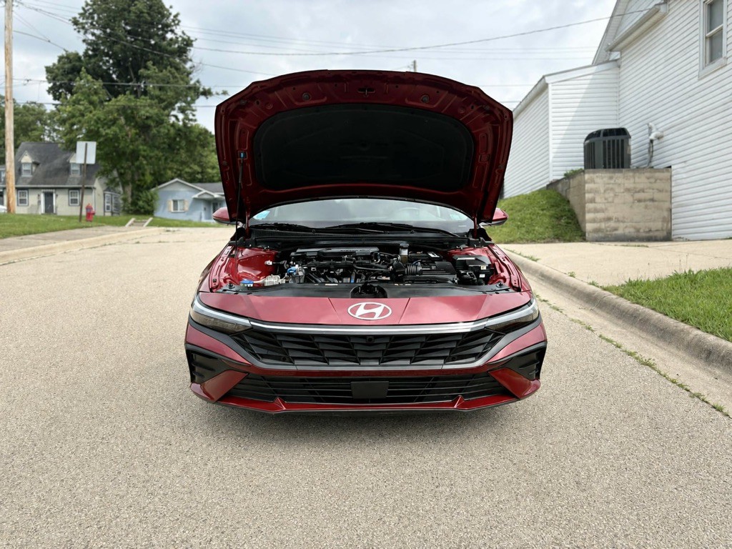 2025 Hyundai Elantra Image 21