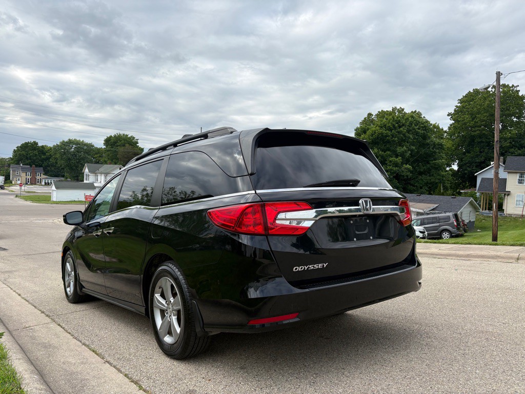 2018 Honda Odyssey Image 4