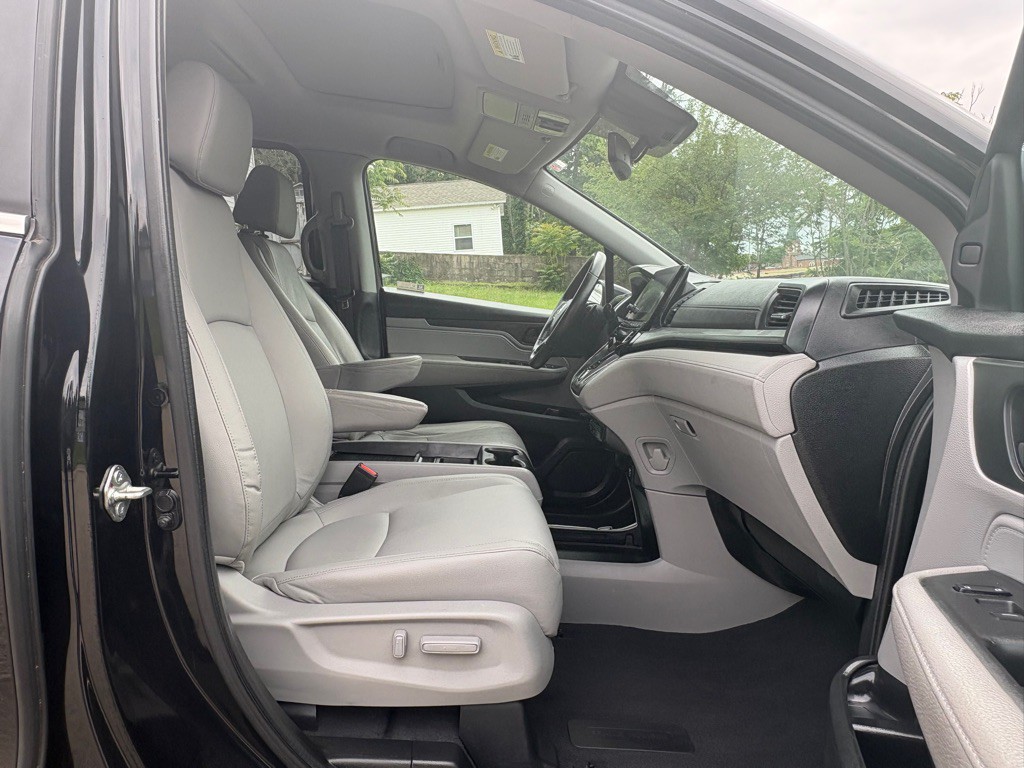 2018 Honda Odyssey Image 17