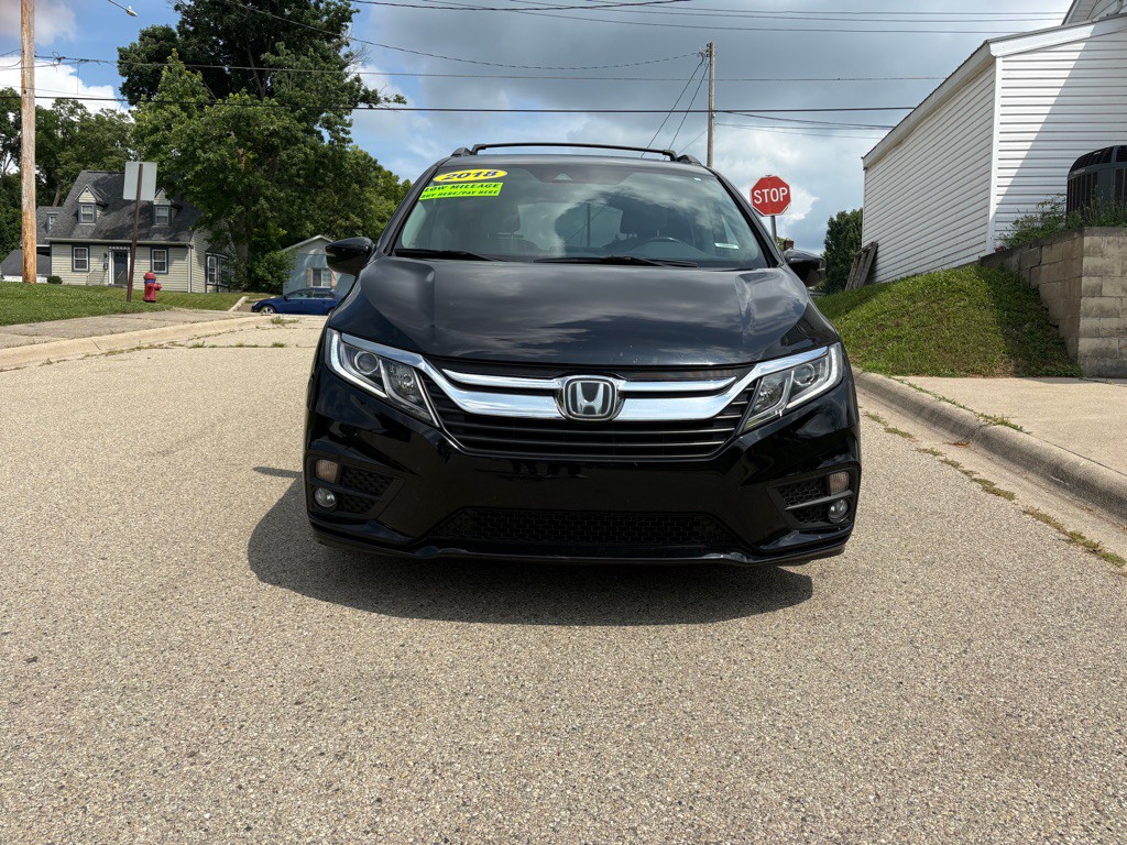 2018 Honda Odyssey Image 1