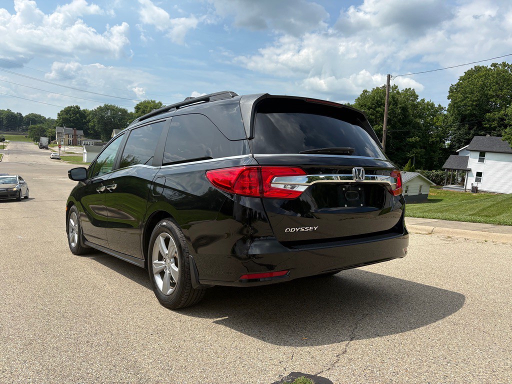 2018 Honda Odyssey Image 4