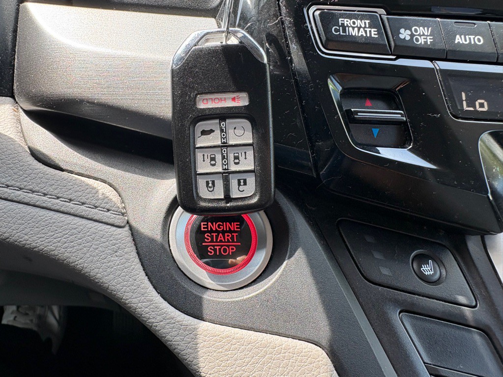 2018 Honda Odyssey Image 14