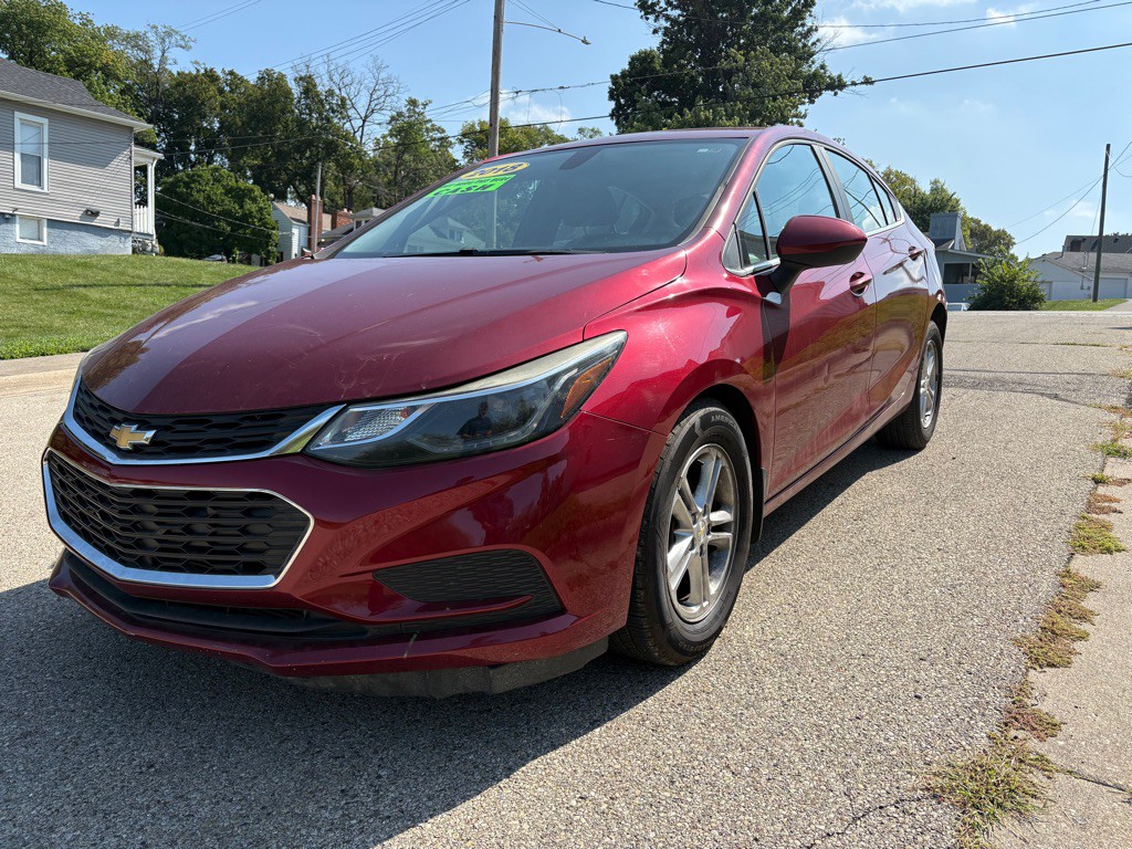 2018 Chevrolet Cruze Image 3