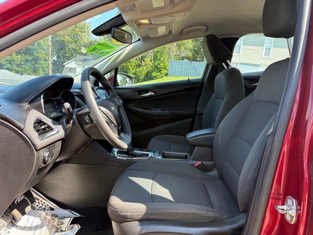 2018 Chevrolet Cruze Image 15