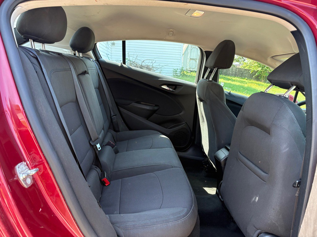 2018 Chevrolet Cruze Image 19