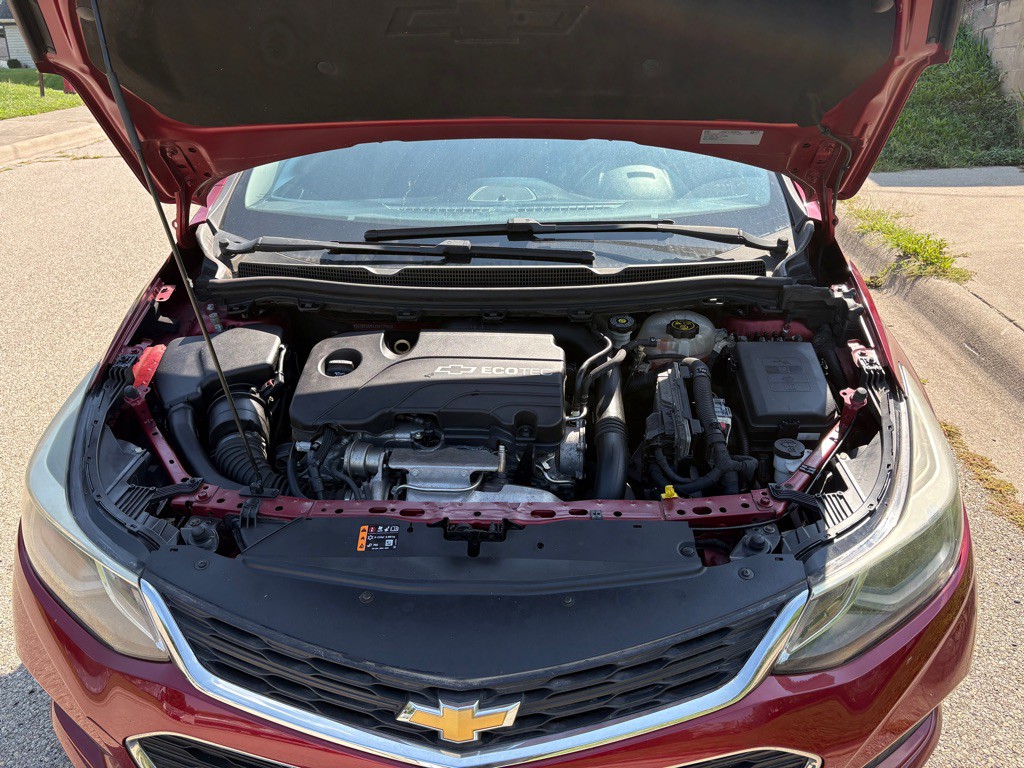 2018 Chevrolet Cruze Image 22