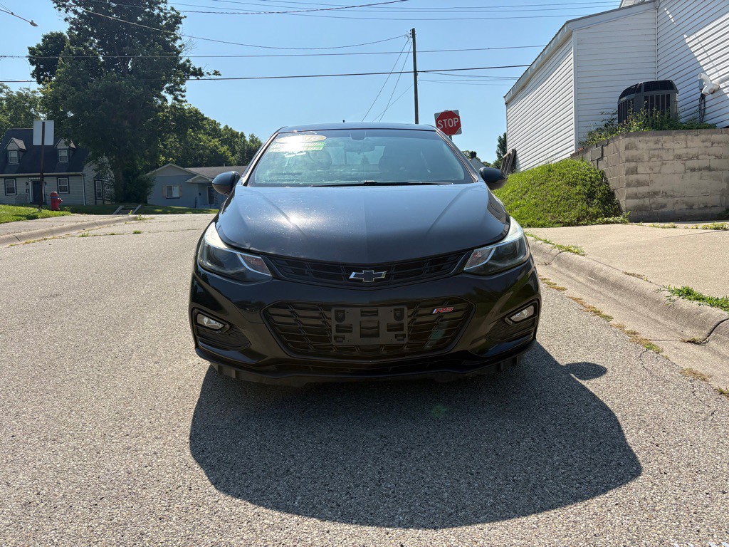 2017 Chevrolet Cruze Image 1