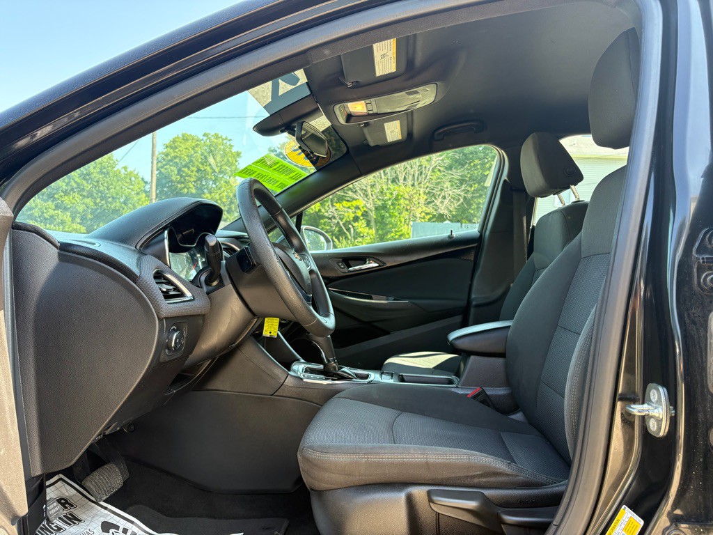 2017 Chevrolet Cruze Image 14