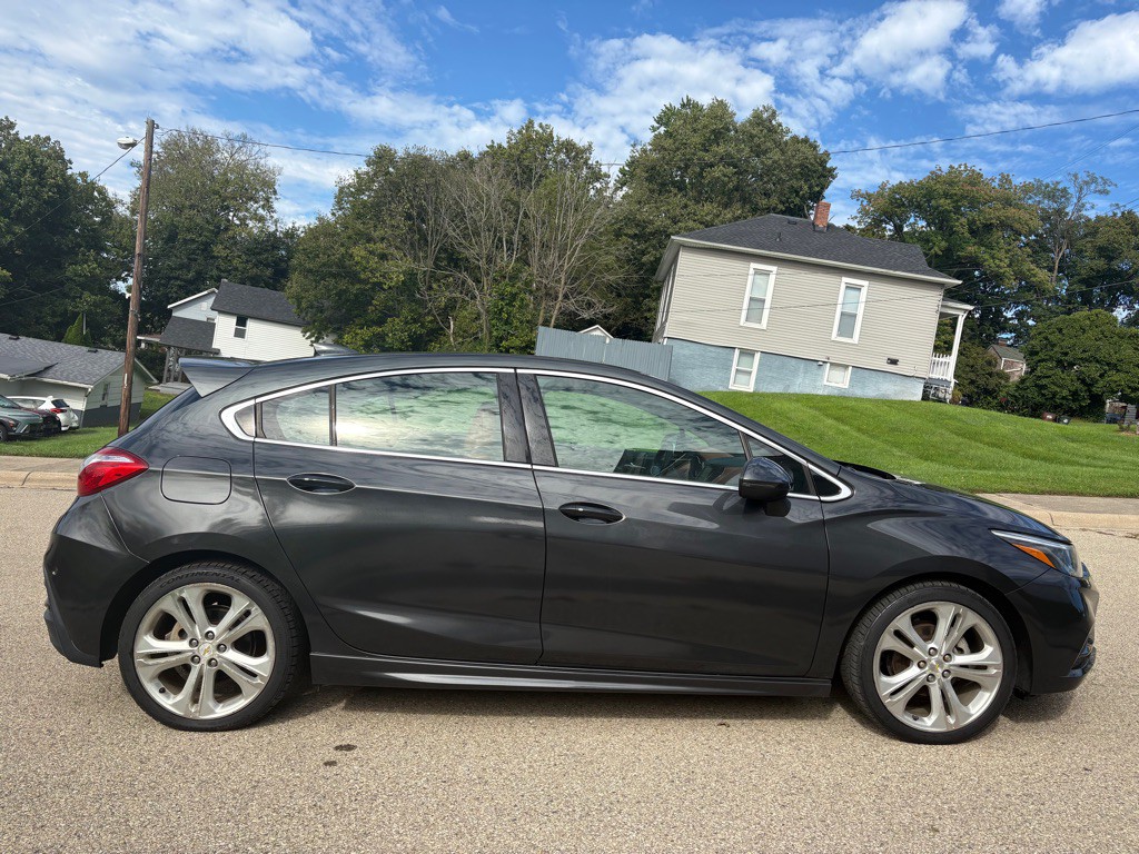 2017 Chevrolet Cruze Image 7