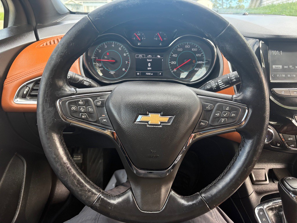 2017 Chevrolet Cruze Image 9