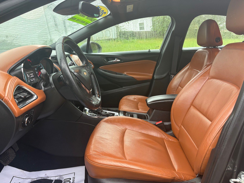 2017 Chevrolet Cruze Image 16