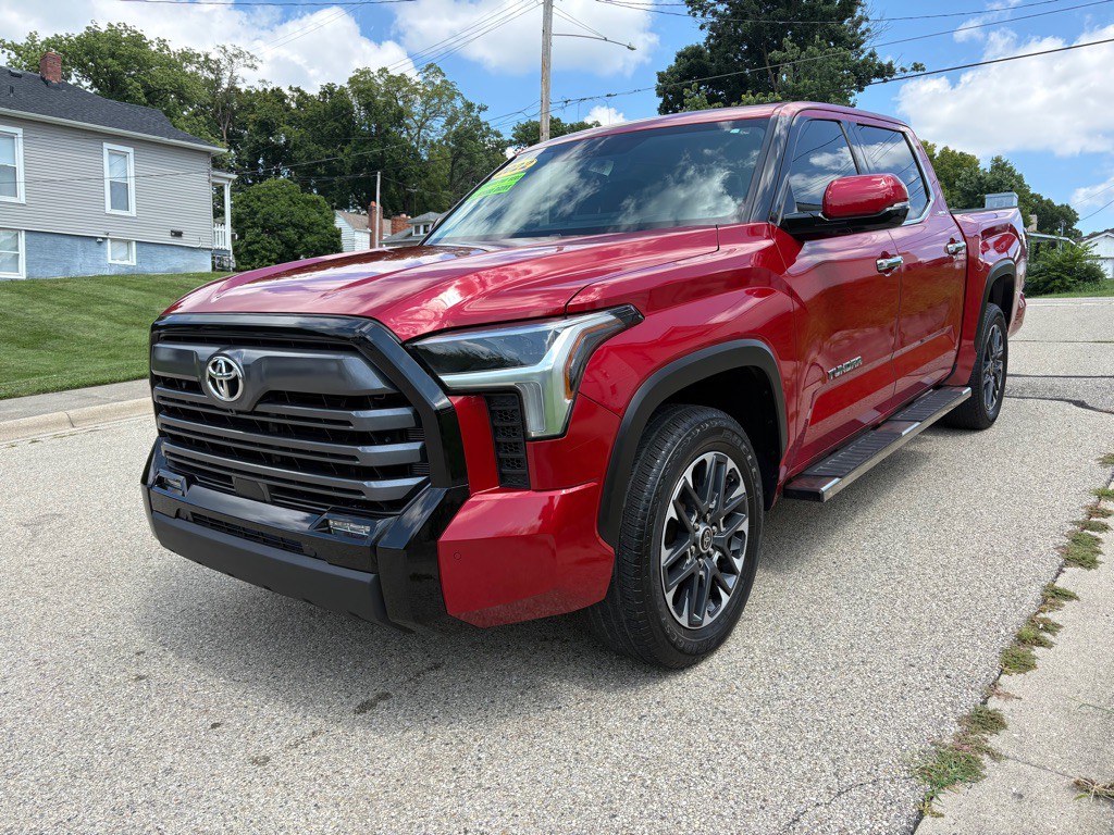 2022 Toyota Tundra Image 2