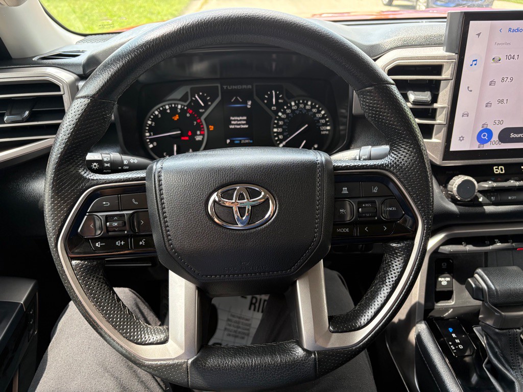 2022 Toyota Tundra Image 9