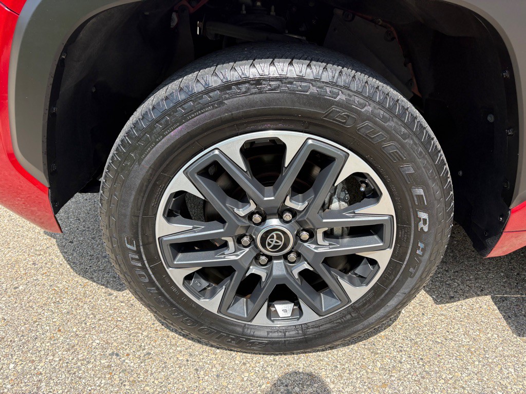 2022 Toyota Tundra Image 21