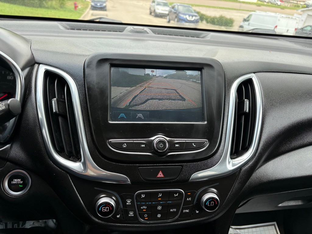 2018 Chevrolet Equinox Image 12