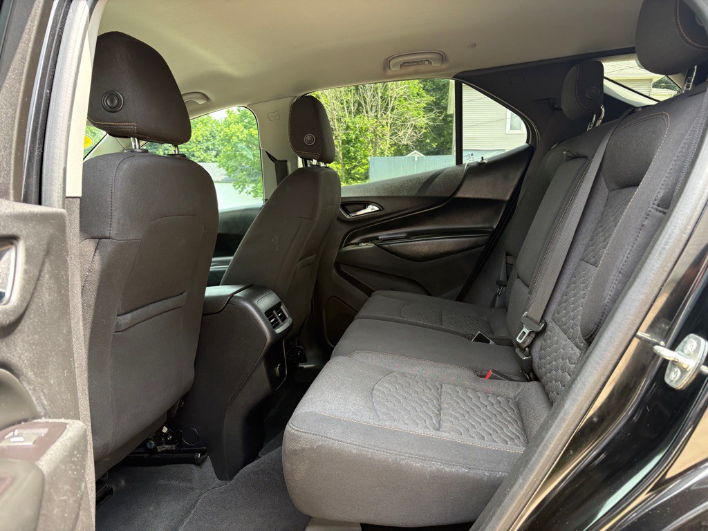 2018 Chevrolet Equinox Image 17