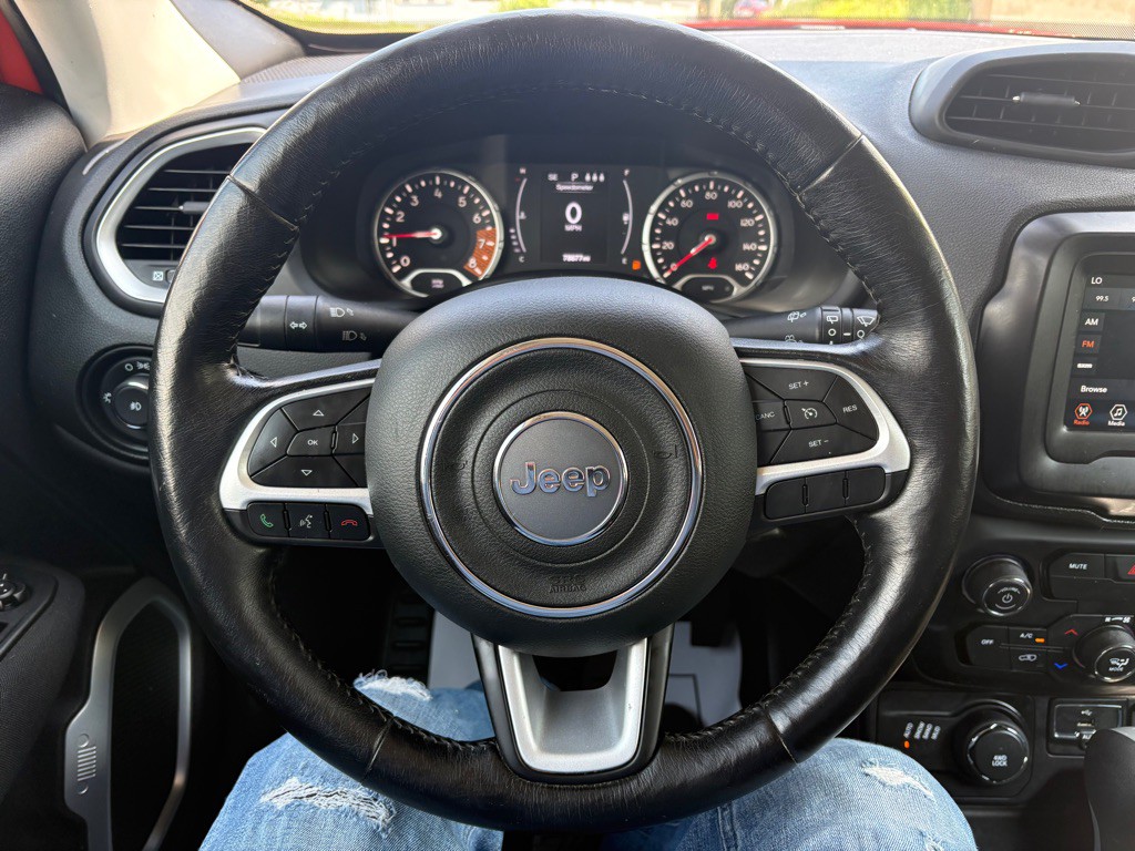 2019 Jeep Renegade Image 9