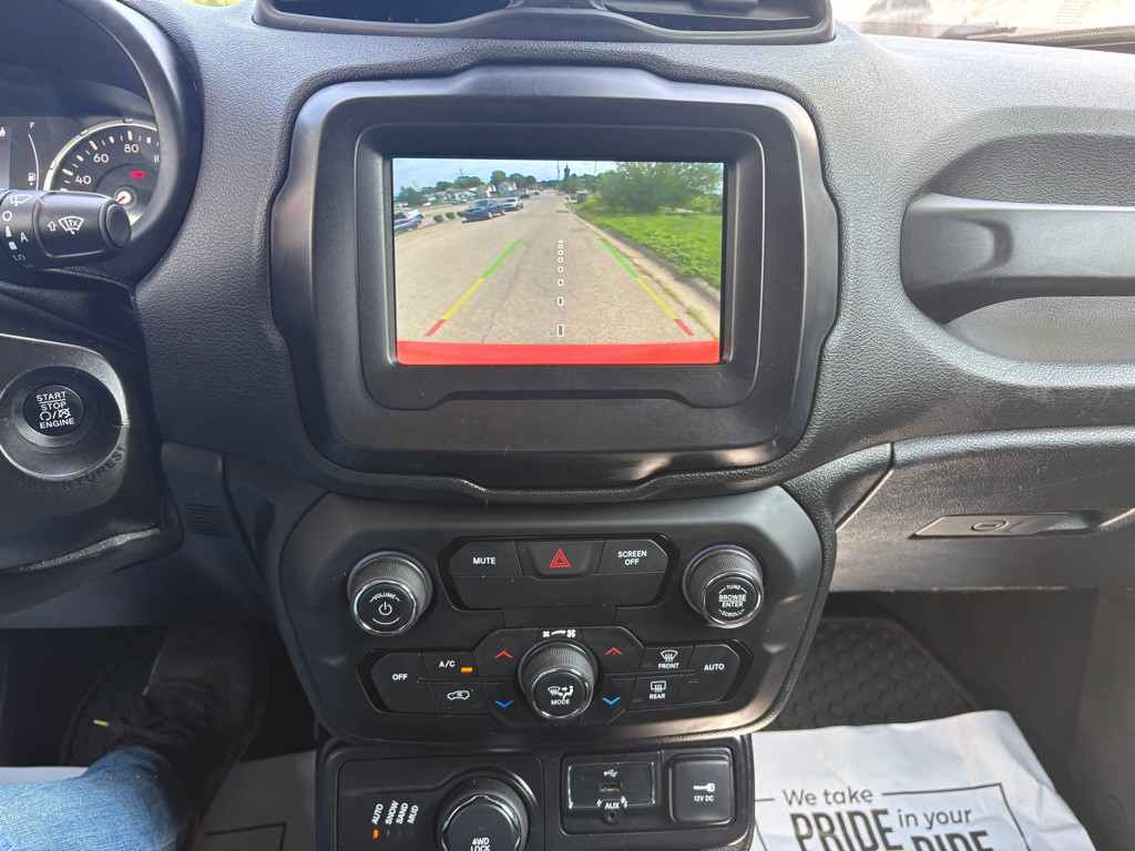 2019 Jeep Renegade Image 11